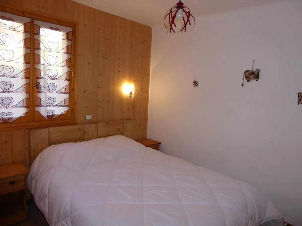 Apartment Chalet Spacieux Avec Terrasse, Proche Commerces Et Telecabine, Garage Et Parking Inclus - Fr-1-464-37 La Plagne